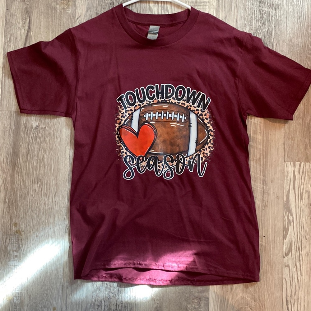 Super cute shirt for football season